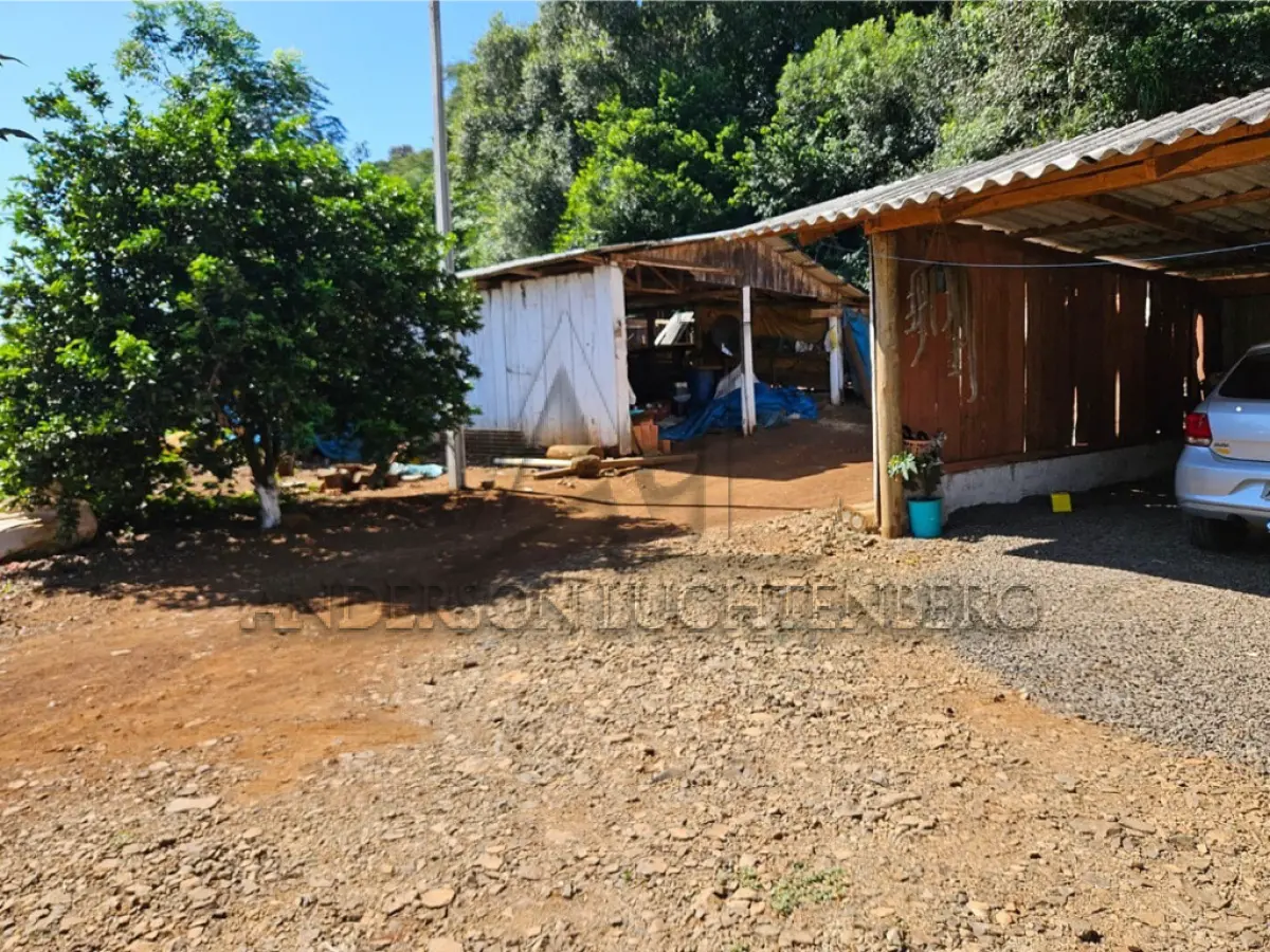 LOTE 001 - Imóvel Rural com a área de 176.269,00m² em Pato Branco