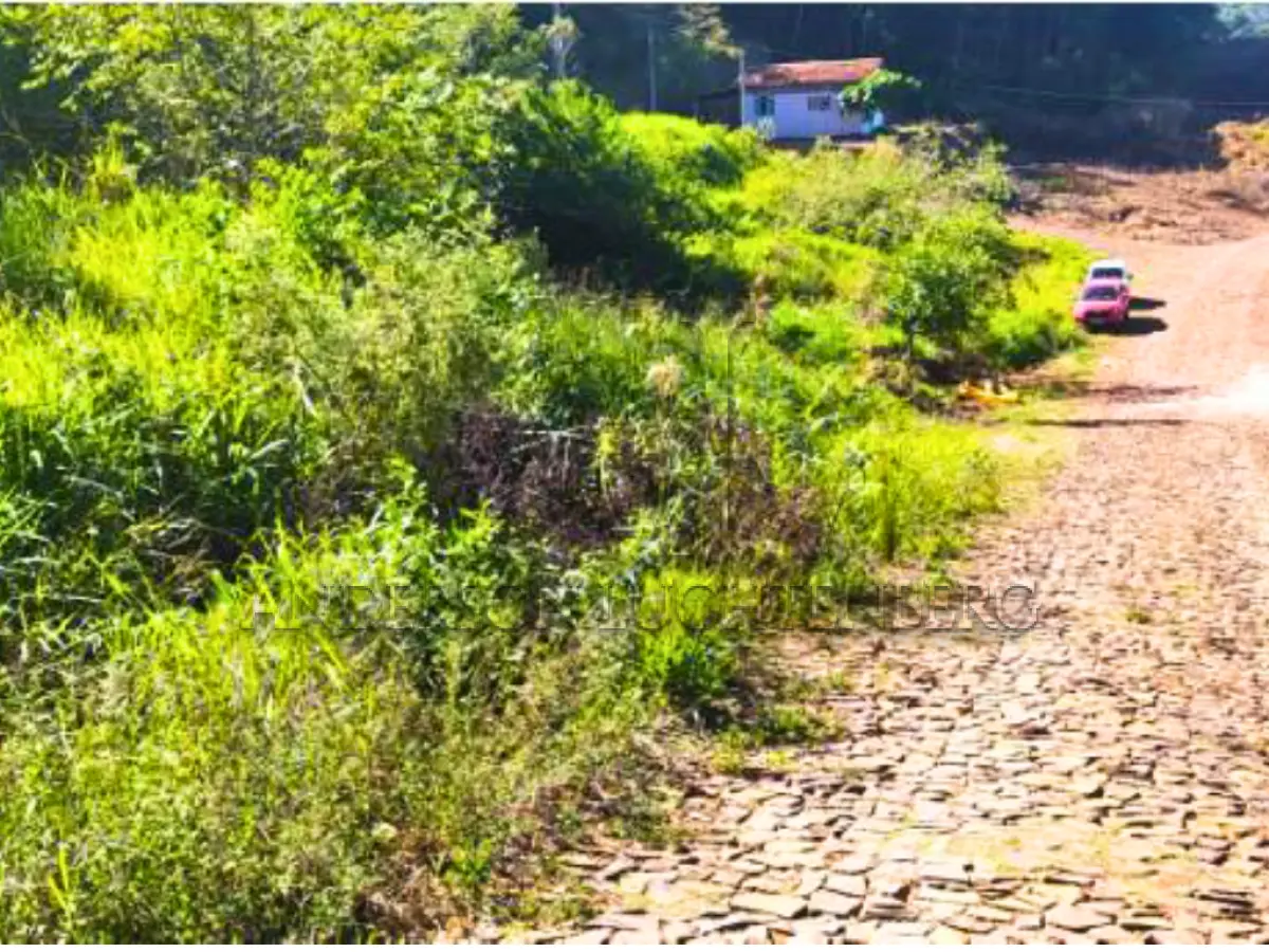 LOTE 001 - TERRENO URBANO com 280m² na cidade de Nova Esperança do Sudoeste-PR