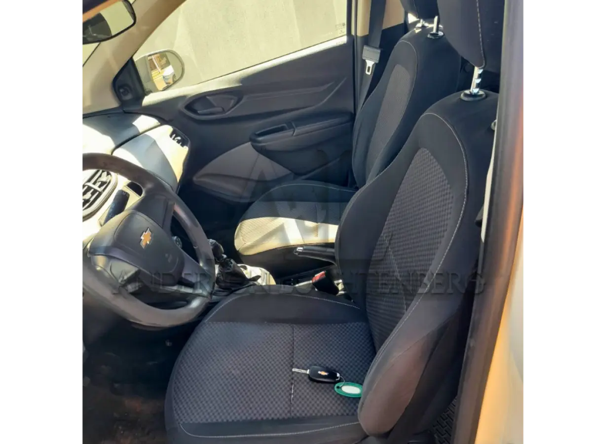 LOTE 003 - CHEVROLET ONIX 1.0 MT JOYE MEC. 2018/2019