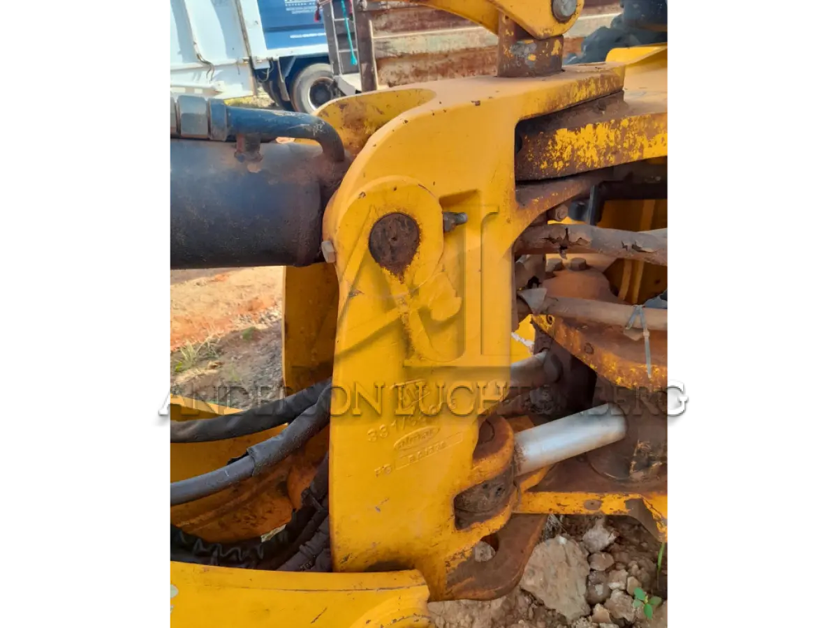 LOTE 004 - RETROESCAVADEIRA JCB 3CXB14CM2CM 2020