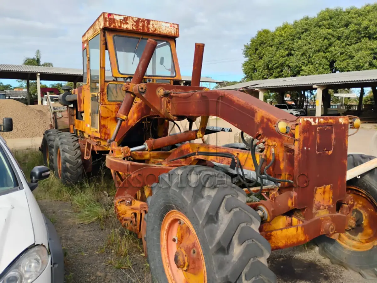 LOTE 013