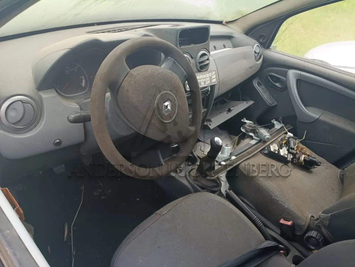LOTE 068 - RENAULT/DUSTER 16 E 4X2