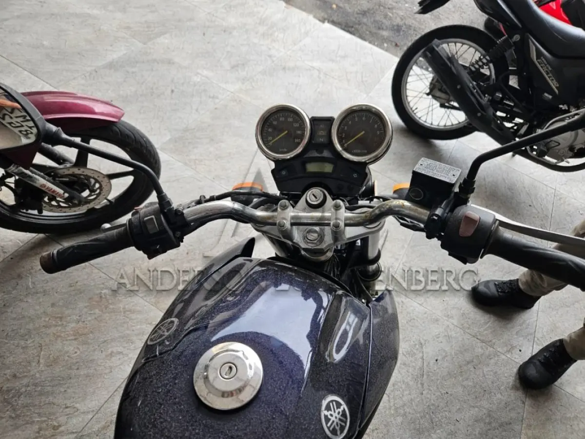 LOTE 076 - YAMAHA/FAZER YS250