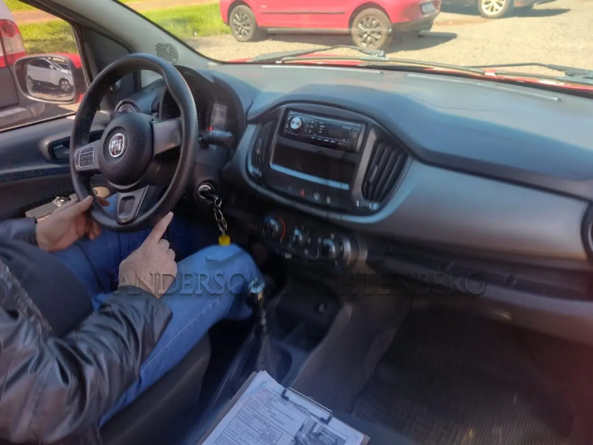 LOTE 002 - FIAT Uno Way 1.3 - ano/mod: 2020/2021