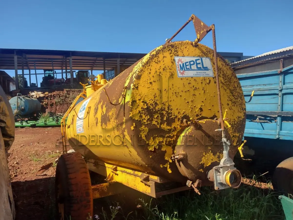 LOTE 012 - Distribuidor de adubo líquido DAOL4000